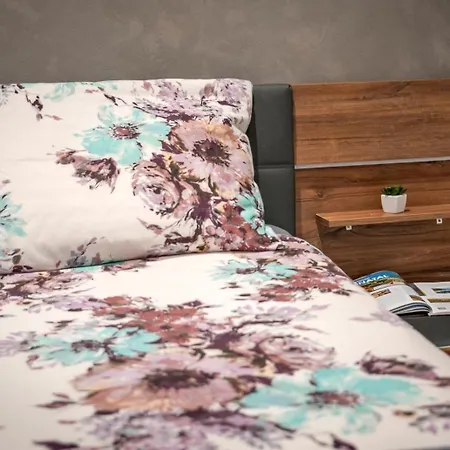 شقة Ana روفينج