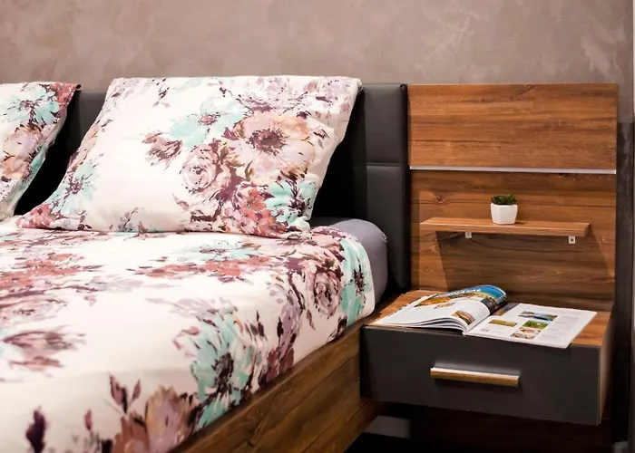 Ana Διαμέρισμα Ρόβινι