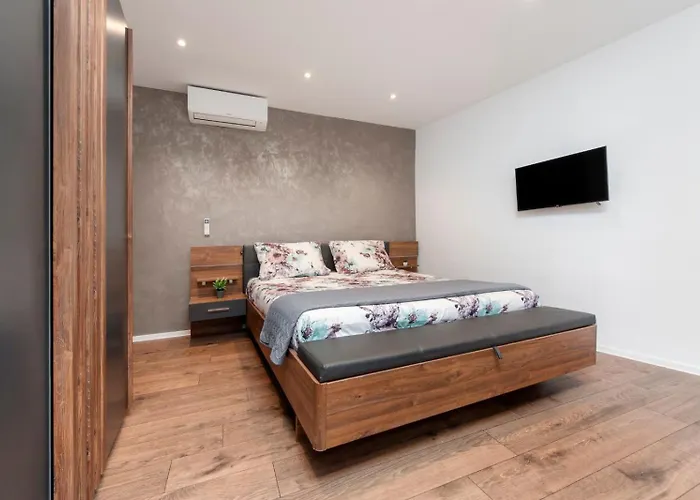 Διαμέρισμα Ana *